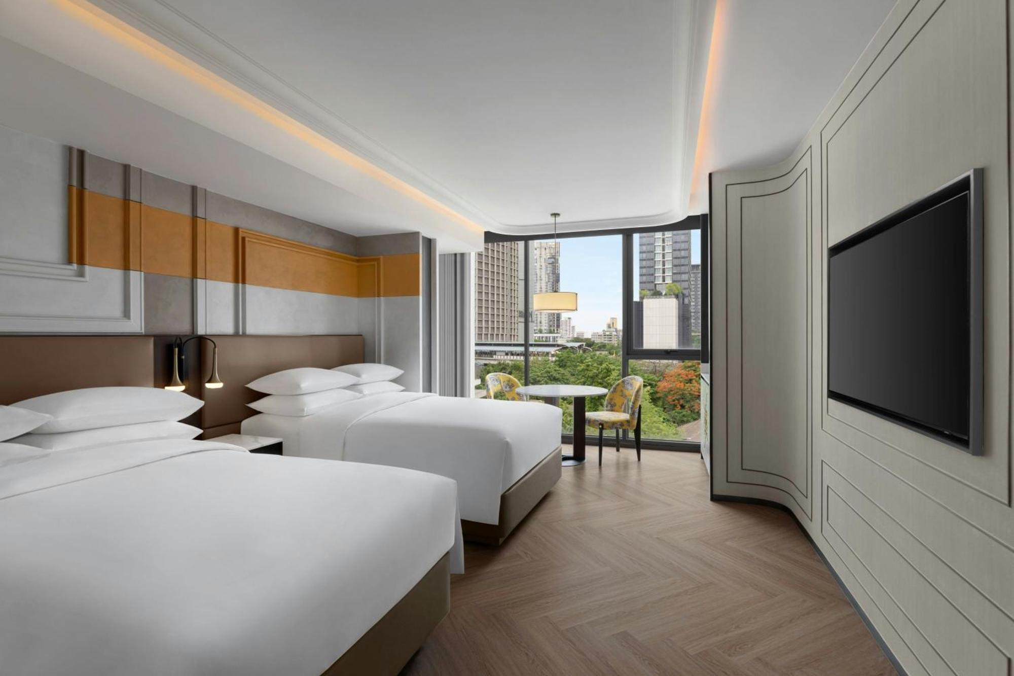 Hotel Madi Paidi Bangkok, Autograph Collection Extérieur photo